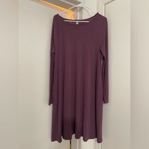Maroon long sleeve dress